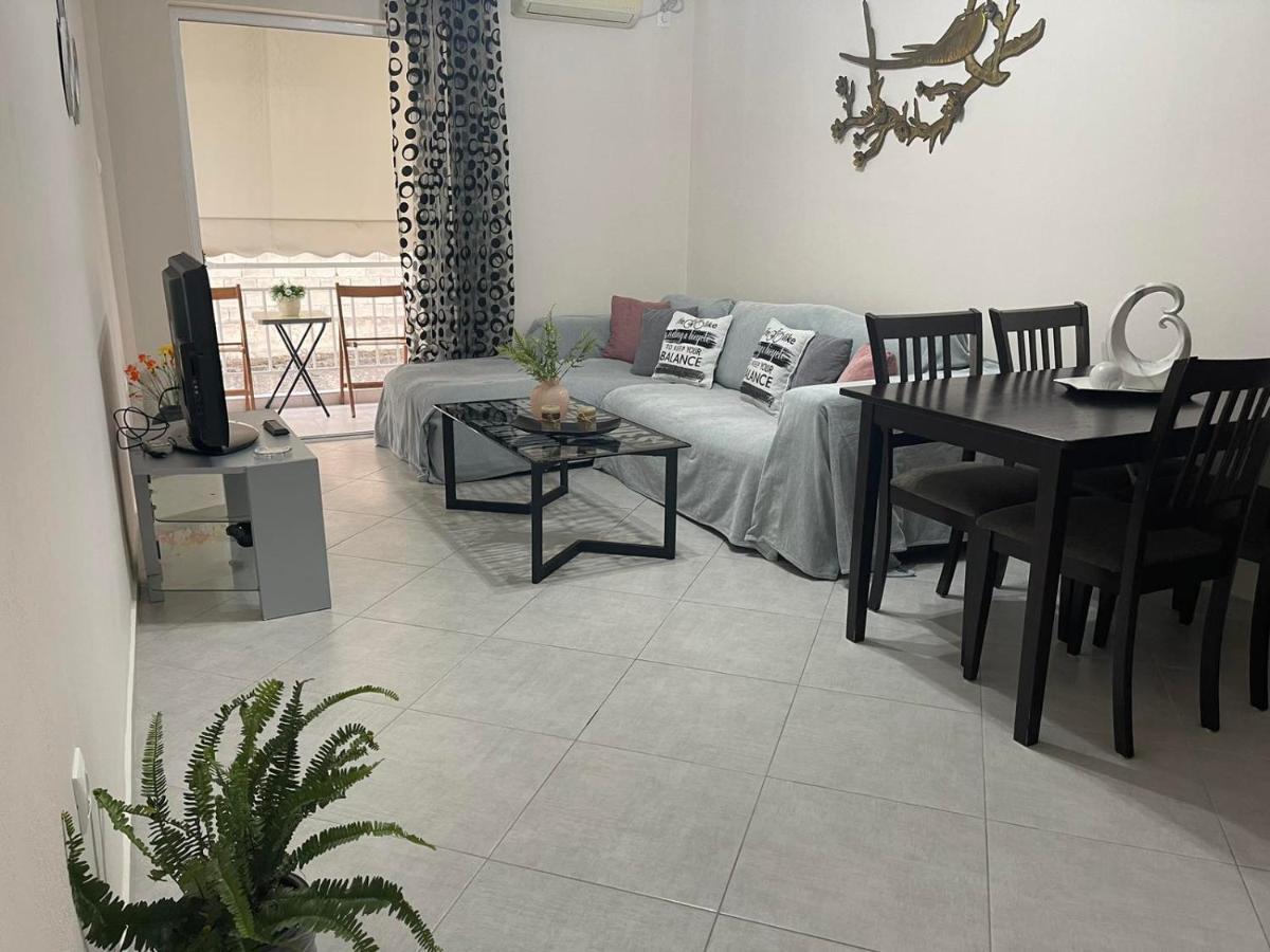 Cozy Apartment In Nea Palatia-Oropos Exteriör bild